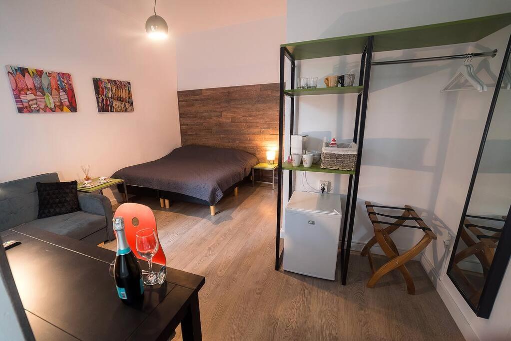 Ultra Central Bohemian Apartment 2 Kolozsvár Kültér fotó